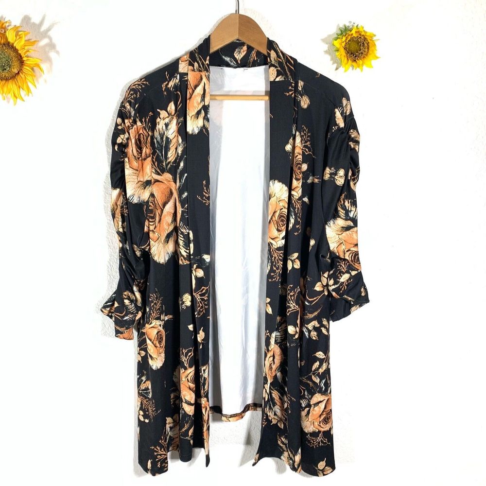 Lily By Firmiana Floral Black Open Cardigan Half Scrunchy Sleeve Size 4XL